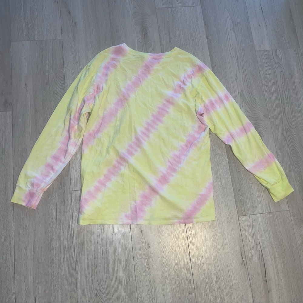 Aritzia TNA The Tour Long Sleeve T-Shirt Tie Dye - Picture 2 of 2
